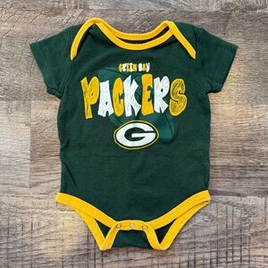 Green Bay Packers NFL Green Baby Bodysuit with Yellow Trim Size 3-6 Months